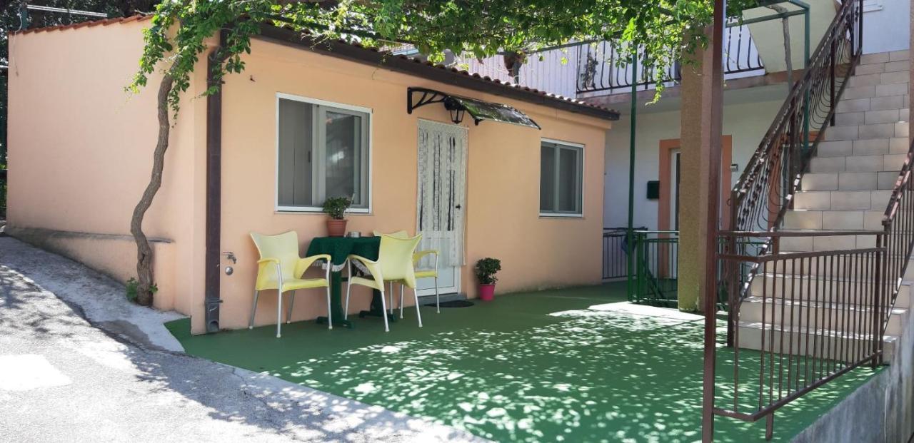 Apartman Gabriel Podgora Exterior photo